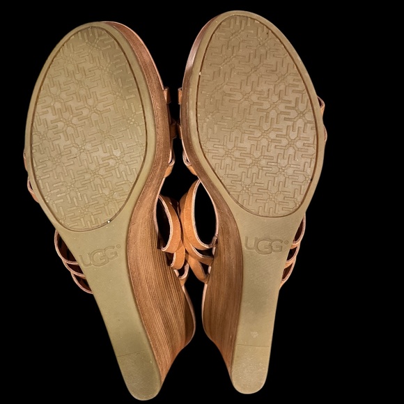 Ugg Mattie Light Brown Strappy Slip On Platform Sandal 11 - Picture 5 of 8